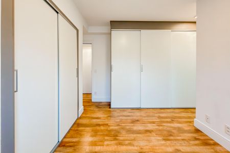 Apartamento à venda com 111m², 3 quartos e 2 vagasSuíte 2