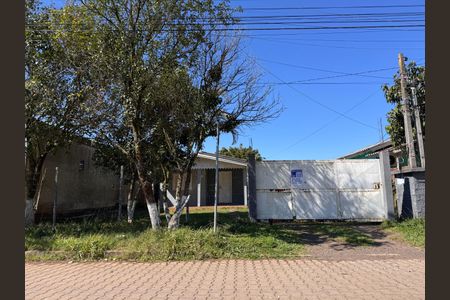 Casa à venda com 96m², 2 quartos e 1 vaga Casa à venda com 96m², 2 quartos e 1 vagaFachada