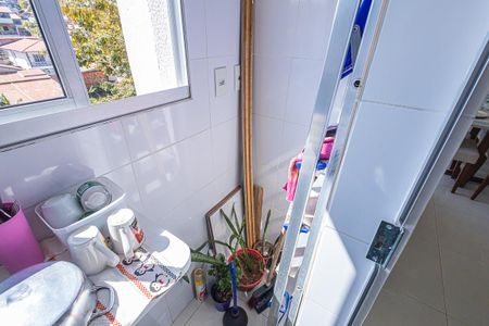 Apartamento à venda com 65m², 2 quartos e 2 vagasÁrea de Serviço