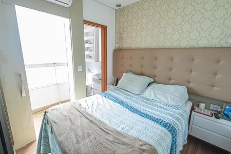 Apartamento à venda com 65m², 2 quartos e 2 vagasSuíte
