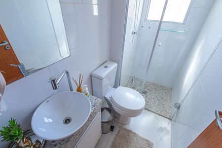 Apartamento à venda com 65m², 2 quartos e 2 vagasBanheiro