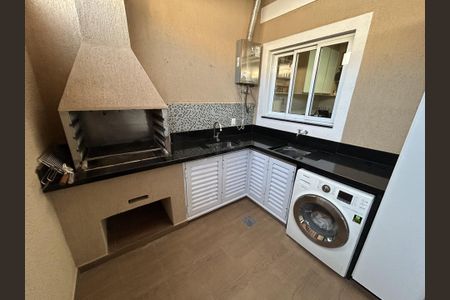 Casa de condomínio à venda com 95m², 2 quartos e 2 vagasÁrea de Serviço