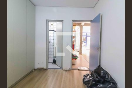 Casa à venda com 2 quartos, 89m² em Jardim Ester, São Paulo