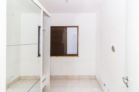 Apartamento à venda com 86m², 3 quartos e 2 vagasQuarto 2