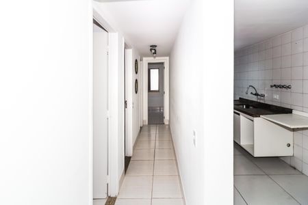 Apartamento à venda com 86m², 3 quartos e 2 vagasCorredor