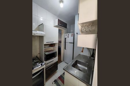 Apartamento à venda com 49m², 2 quartos e 1 vaga Apartamento à venda com 49m², 2 quartos e 1 vagaCozinha