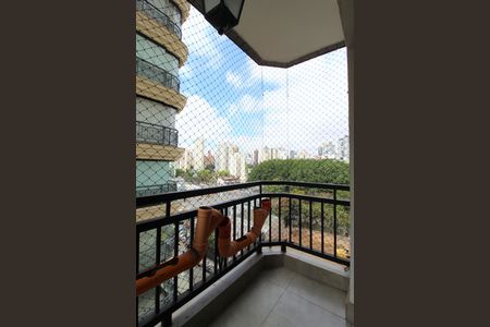 Apartamento para alugar com 60m², 1 quarto e 1 vagaVaranda