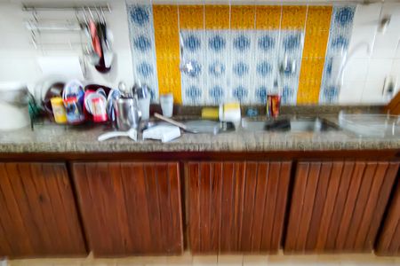 Apartamento à venda com 143m², 4 quartos e 1 vaga Apartamento à venda com 143m², 4 quartos e 1 vagaCozinha e Área de Serviço