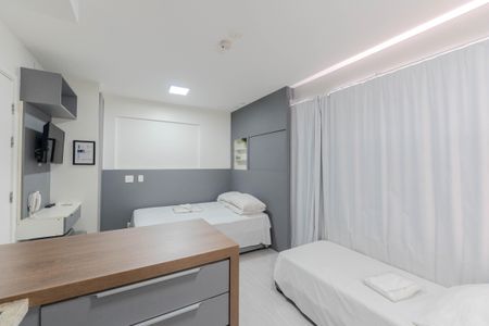 Studio para alugar com 22m², 1 quarto e 1 vaga Studio para alugar com 22m², 1 quarto e 1 vagaStudio
