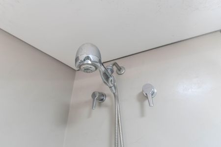 Banheiro de kitnet/studio para alugar com 1 quarto, 22m² em Consolação, São Paulo