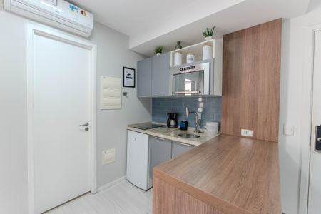 Studio para alugar com 22m², 1 quarto e 1 vaga Studio para alugar com 22m², 1 quarto e 1 vagaCozinha