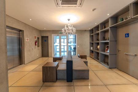 Studio para alugar com 22m², 1 quarto e 1 vaga Studio para alugar com 22m², 1 quarto e 1 vagaHall de entrada