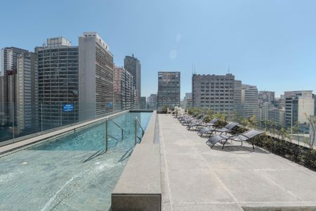 Studio para alugar com 22m², 1 quarto e 1 vaga Studio para alugar com 22m², 1 quarto e 1 vagaÁrea comum - Piscina