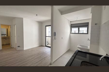 Cozinha de apartamento à venda com 1 quarto, 40m² em Vila Sao Pedro, Santo André