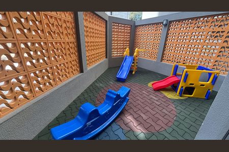 Apartamento à venda com 40m², 1 quarto e 1 vaga Apartamento à venda com 40m², 1 quarto e 1 vagaPlayground
