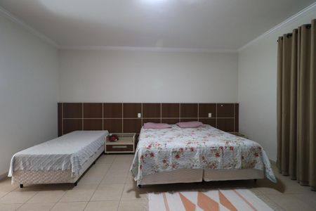 Casa de condomínio para alugar com 410m², 5 quartos e 4 vagasSuíte 1