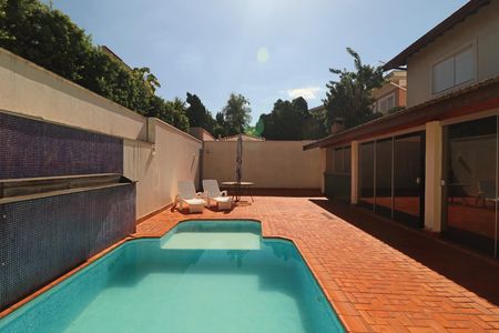 Casa de condomínio para alugar com 410m², 5 quartos e 4 vagasVaranda 