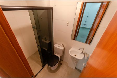 Apartamento para alugar com 36m², 2 quartos e sem vaga Apartamento para alugar com 36m², 2 quartos e sem vagaBanheiro
