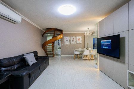 Apartamento à venda com 3 quartos, 235m² em Petrópolis, Porto Alegre
