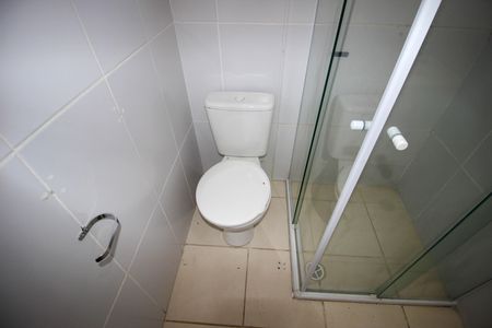 Apartamento para alugar com 66m², 2 quartos e 1 vaga Apartamento para alugar com 66m², 2 quartos e 1 vagaBanheiro