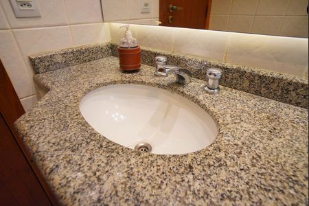 Apartamento à venda com 90m², 3 quartos e 2 vagasBanheiro Social