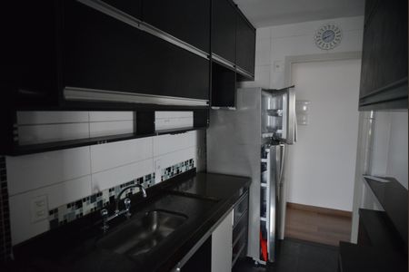 Apartamento à venda com 74m², 2 quartos e 2 vagasCozinha