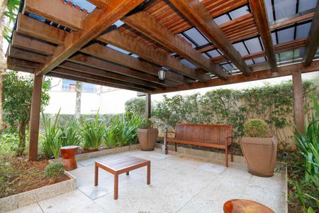 Apartamento à venda com 90m², 2 quartos e 2 vagas Apartamento à venda com 90m², 2 quartos e 2 vagasÁrea Comum - Espaço Para Descanso