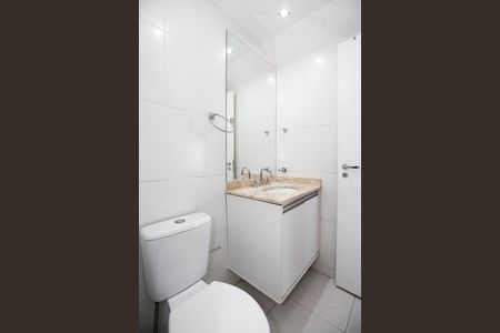 Apartamento à venda com 90m², 2 quartos e 2 vagas Apartamento à venda com 90m², 2 quartos e 2 vagasBanheiro