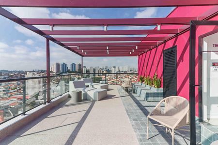 Apartamento à venda com 37m², 2 quartos e sem vagaÁrea comum - Piscina