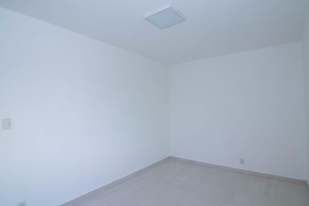 Apartamento à venda com 80m², 2 quartos e 1 vagaQuarto 