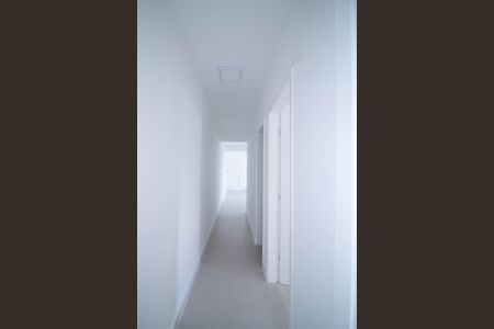 Corredor de apartamento à venda com 2 quartos, 80m² em Vila Sao Judas Tadeu, Guarulhos