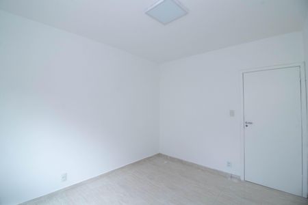 Apartamento à venda com 80m², 2 quartos e 1 vagaSuíte