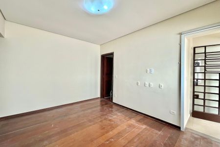 Sala de casa à venda com 3 quartos, 115m² em Jabaquara, São Paulo