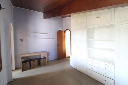 Casa para alugar com 570m², 5 quartos e 4 vagasSuíte 2