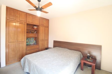 Casa para alugar com 570m², 5 quartos e 4 vagasSuíte 3