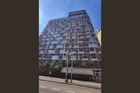 Studio para alugar com 22m², 1 quarto e sem vaga Studio para alugar com 22m², 1 quarto e sem vagaFachada