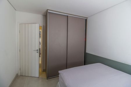 Casa de condomínio à venda com 500m², 4 quartos e 4 vagasSuíte 2