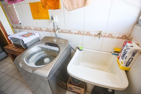 Apartamento para alugar com 56m², 2 quartos e 1 vaga Apartamento para alugar com 56m², 2 quartos e 1 vagaÁrea de Serviço