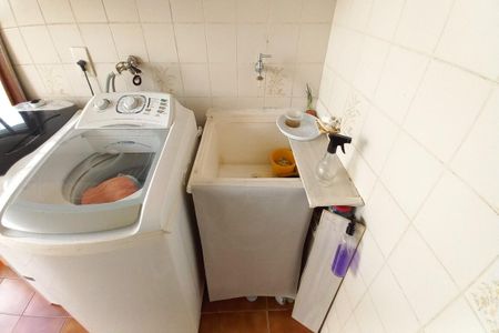 Casa à venda com 250m², 3 quartos e 3 vagas Casa à venda com 250m², 3 quartos e 3 vagasÁrea de Serviço