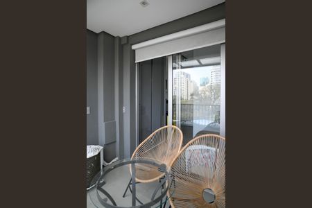 Studio para alugar com 18m², 1 quarto e sem vagaVaranda - Studio