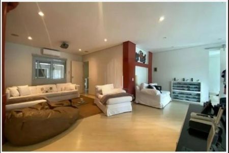 Foto 12 de casa à venda com 4 quartos, 585m² em Jardim Leonor, São Paulo