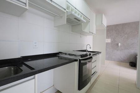 Apartamento para alugar com 38m², 2 quartos e 1 vagaCozinha e Área de Serviço