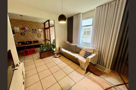 Apartamento à venda com 100m², 3 quartos e 2 vagas Apartamento à venda com 100m², 3 quartos e 2 vagasSala