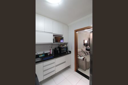 Casa de condomínio à venda com 64m², 2 quartos e 1 vagaCozinha