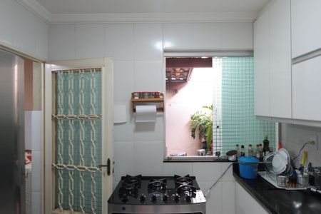 Casa de condomínio à venda com 64m², 2 quartos e 1 vagaCozinha