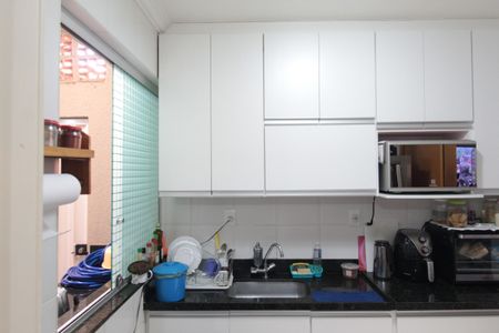 Casa de condomínio à venda com 64m², 2 quartos e 1 vagaCozinha