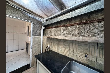 Casa à venda com 50m², 2 quartos e sem vaga