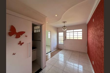 Casa à venda com 2 quartos, 50m² em São Francisco, Belo Horizonte