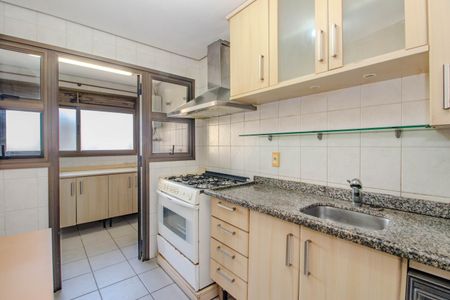 Apartamento para alugar com 126m², 2 quartos e 2 vagas Apartamento para alugar com 126m², 2 quartos e 2 vagasCozinha e Área de Serviço