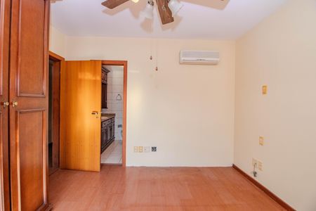 Apartamento para alugar com 126m², 2 quartos e 2 vagas Apartamento para alugar com 126m², 2 quartos e 2 vagasSuíte